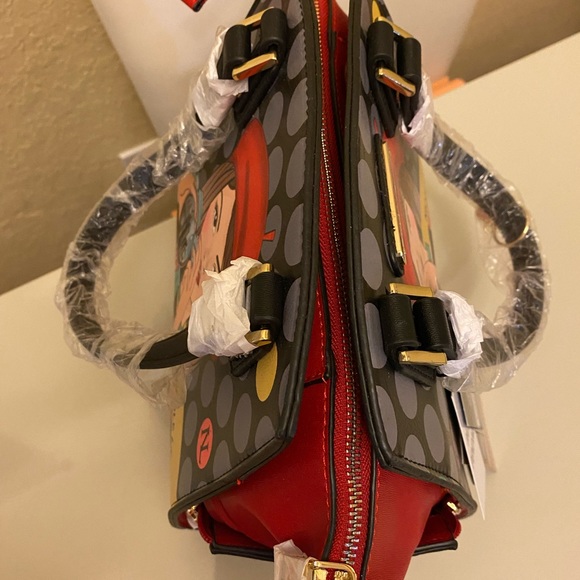 Holiday sale Nicole Lee lunch handbag - Picture 4 of 10